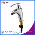 Fyeer Fashion Bathroom descubrió un gran flujo de agua Una sola manija Chrome Basin Faucet Grifo mezclador caliente y frío